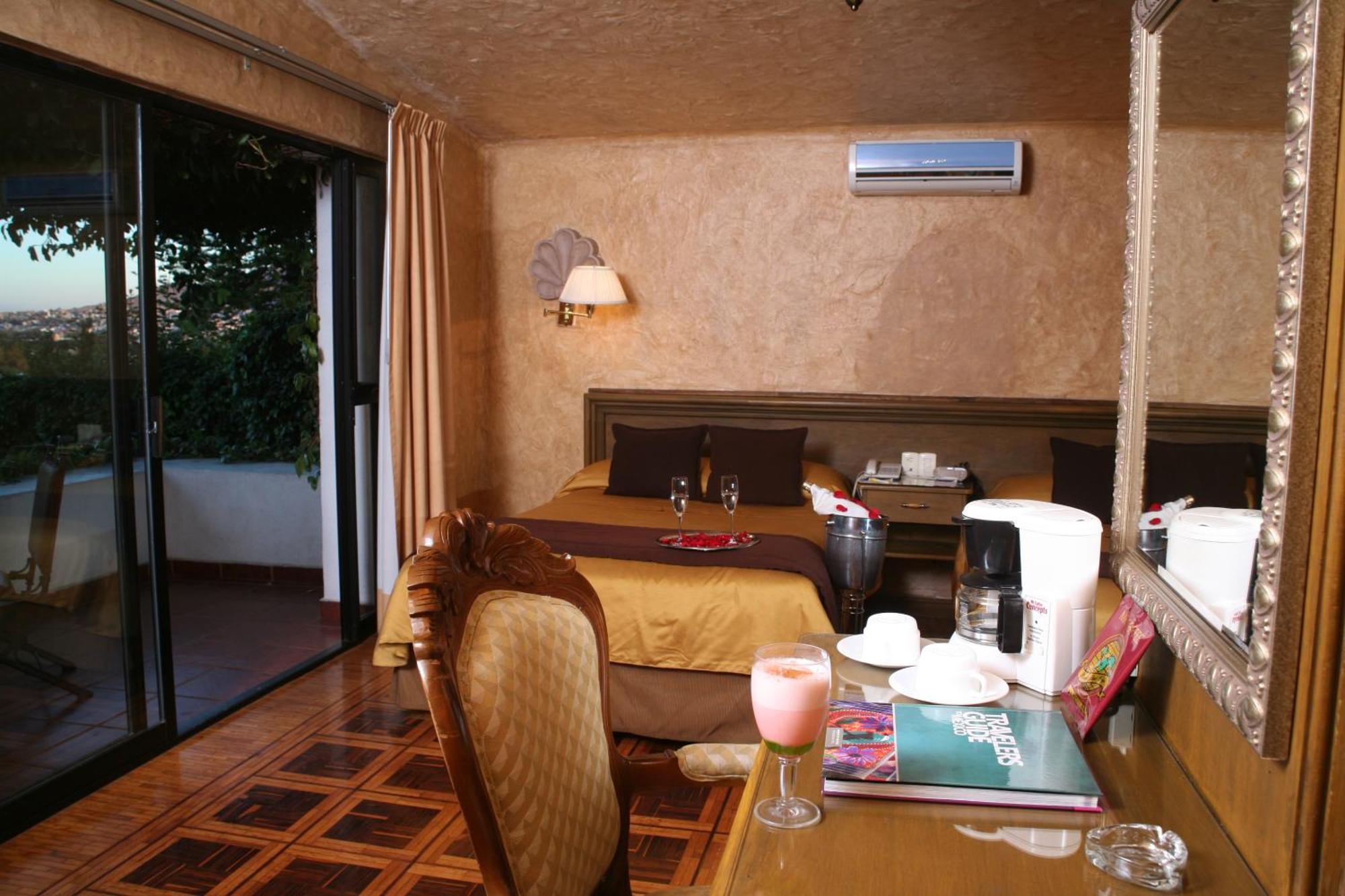 Casa De La Loma Hotel Morelia Luaran gambar